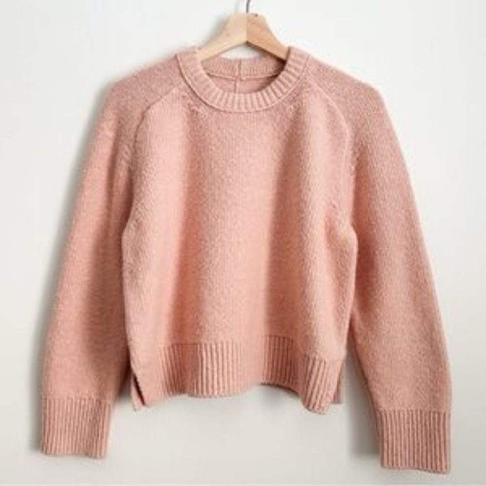 Abercrombie & Fitch Pink Crewneck Sweater Size XS